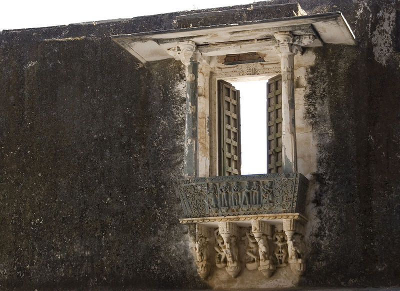 File:Juna-Mahal-Dungarpur-6.jpg