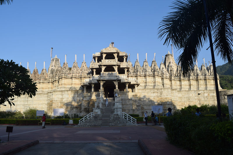 File:Ranakpur-Jain-Temple-7.jpg