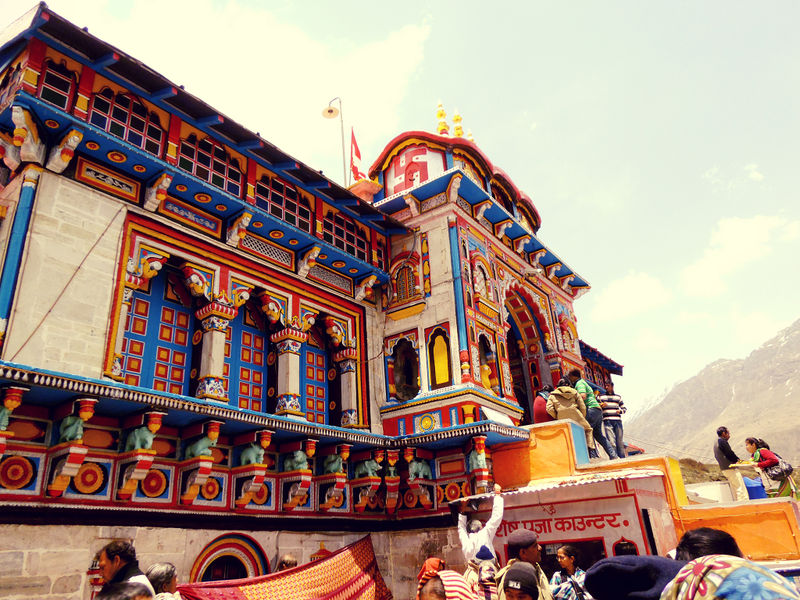 File:Badrinath-Temple-3.jpg