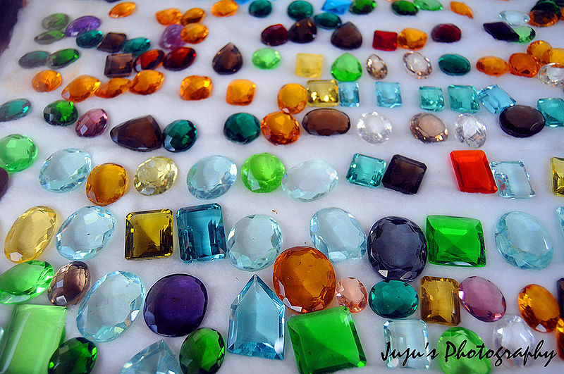 File:Gemstone-2.jpg