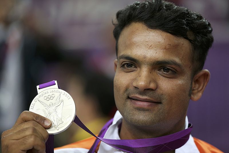 चित्र:Vijay Kumar.jpeg